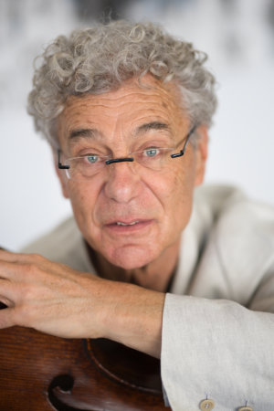 https://www.thomasdemenga.ch/wp-content/uploads/2025/06/DSC_3303.jpg https://www.thomasdemenga.ch/wp-content/uploads/2025/06/DSC_3303.jpg