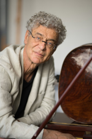 https://www.thomasdemenga.ch/wp-content/uploads/2025/06/DSC_33981.jpg https://www.thomasdemenga.ch/wp-content/uploads/2025/06/DSC_33981.jpg